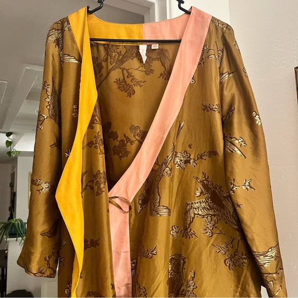 Anthropologie Eloise Till Blush Of Night Tallulah Bird & Floral Kimono
Robe - Picture 3 of 8